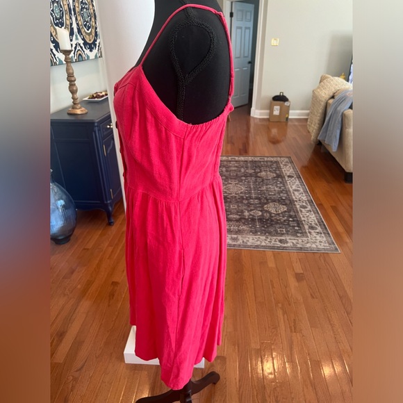 Universal Thread Linen blend button front stretch back adjustable strap dress! - Picture 4 of 6